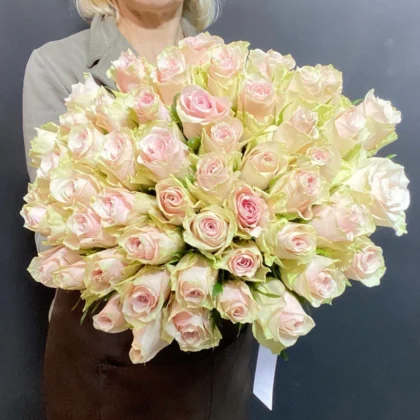 Роза, цвет белый, 51 шт