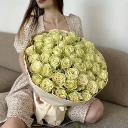 Роза, цвет белый, 51 шт